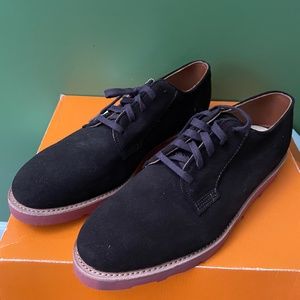 The gorilla shoes size 10